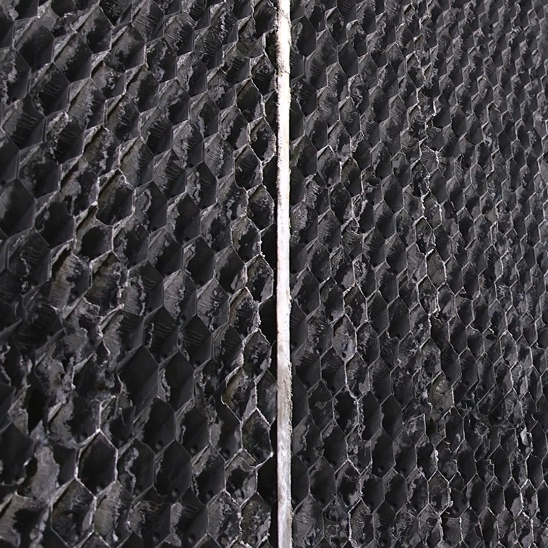 رسوب و گرفتگی پکینگ برج خنک کننده؛ علل، روش‌های تمیز کردن و راهکارهای پیشگیری