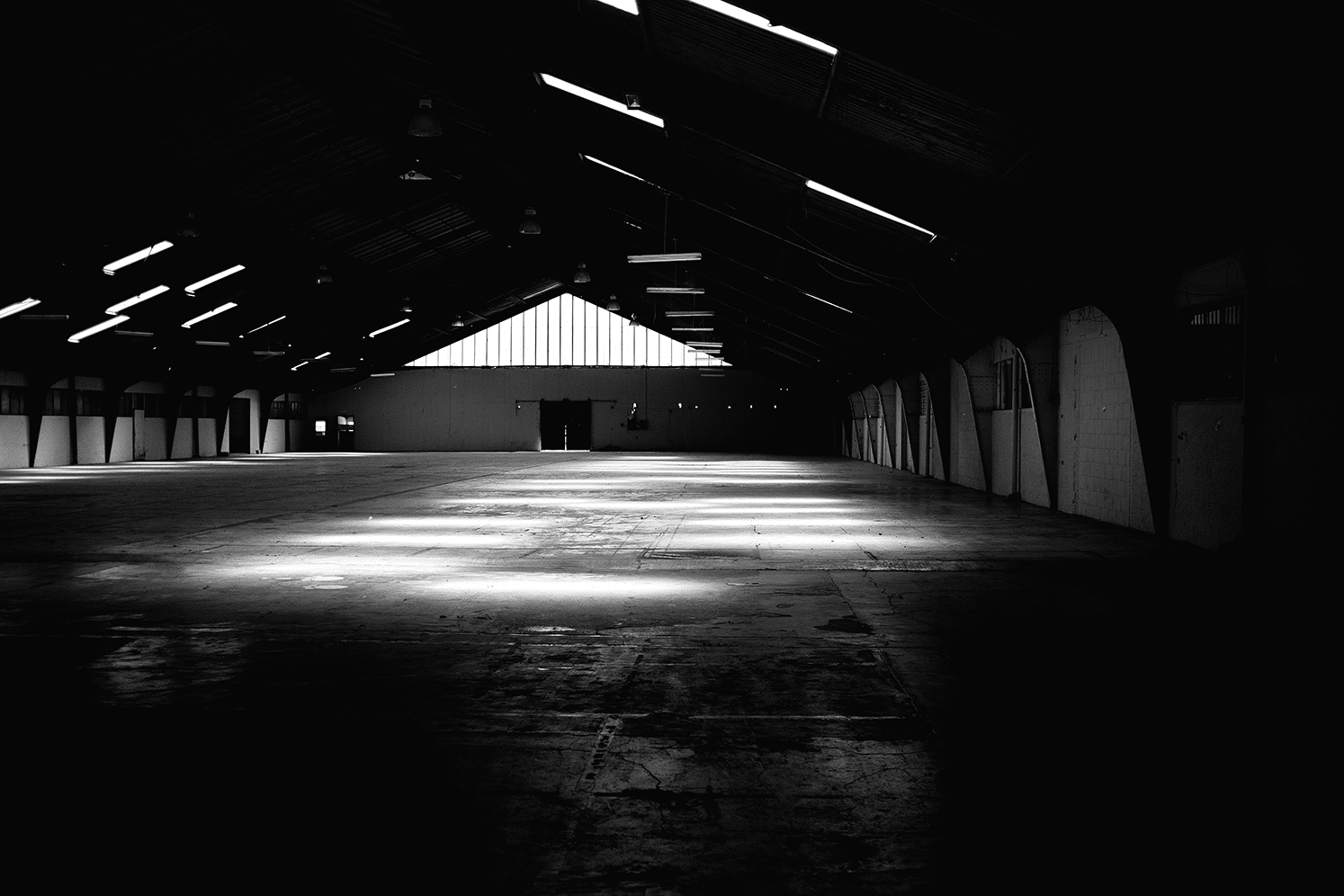 هوم پیج شرکت سردآب سازان گشتر شرق